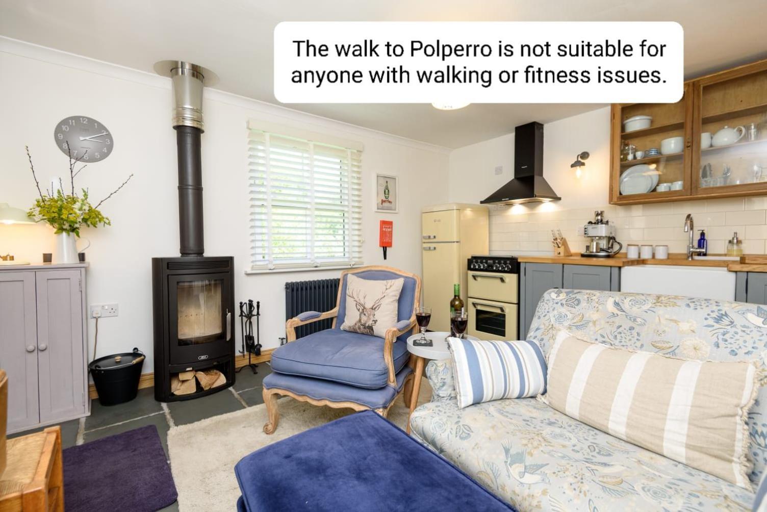 Bijou Coastal Apartment In Polperro With Hot Tub Onsite Parking Downhill Walk To Village Exterior photo
